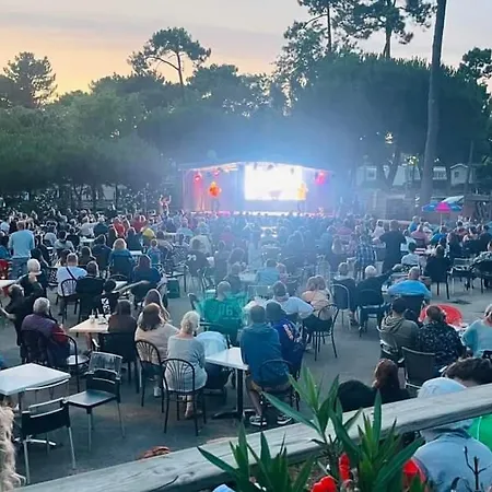 Kemping Mobil-home A Louer Dans Un **** Proche De La Et Foret Saint-Jean-de-Monts