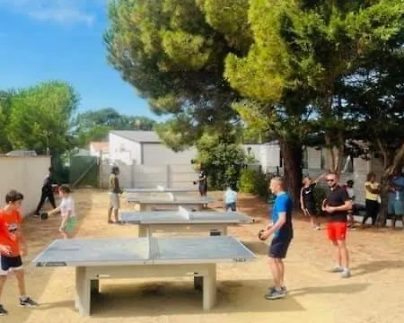 Mobil-home A Louer Dans Un **** Proche De La Et Foret