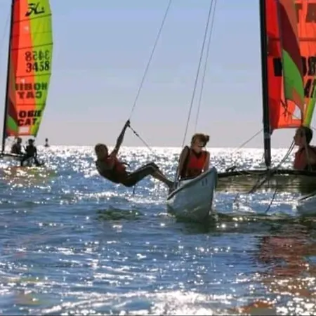 Mobil-home A Louer Dans Un **** Proche De La Et Foret * Saint-Jean-de-Monts