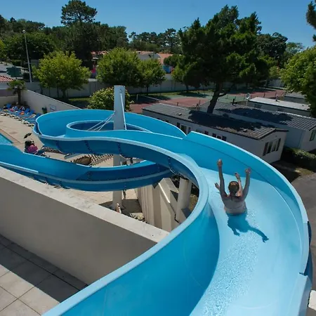 Mobil-home A Louer Dans Un **** Proche De La Et Foret