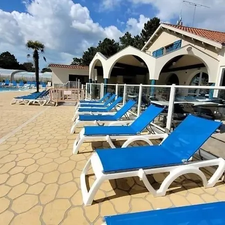 Mobil-home A Louer Dans Un **** Proche De La Et Foret *