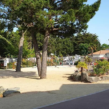 Mobil-home A Louer Dans Un **** Proche De La Et Foret Saint-Jean-de-Monts