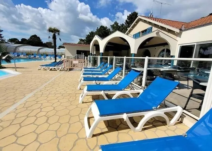 Mobil-home A Louer Dans Un **** Proche De La Et Foret *