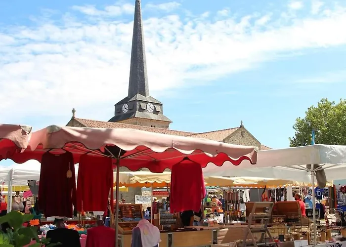 مكان تخييم Mobil-home A Louer Dans Un **** Proche De La Et Foret *